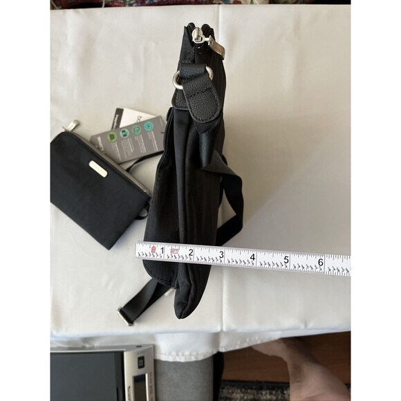 BAGGALLINI Crossbody Women’s Black Go Bagg With RFID Wristlet Long Adj Strap NWT - Picture 13 of 16
